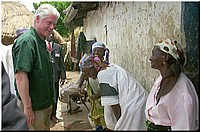 clintonvisit004.jpg